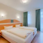 Elfeld 2, 721 Apartamento