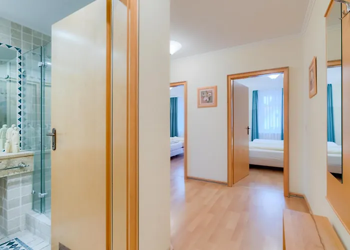 Elfeld 2, 721 아파트 *